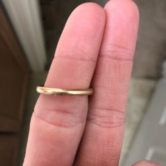 LIKE NEW PANDORA RING - Picture 3 of 4